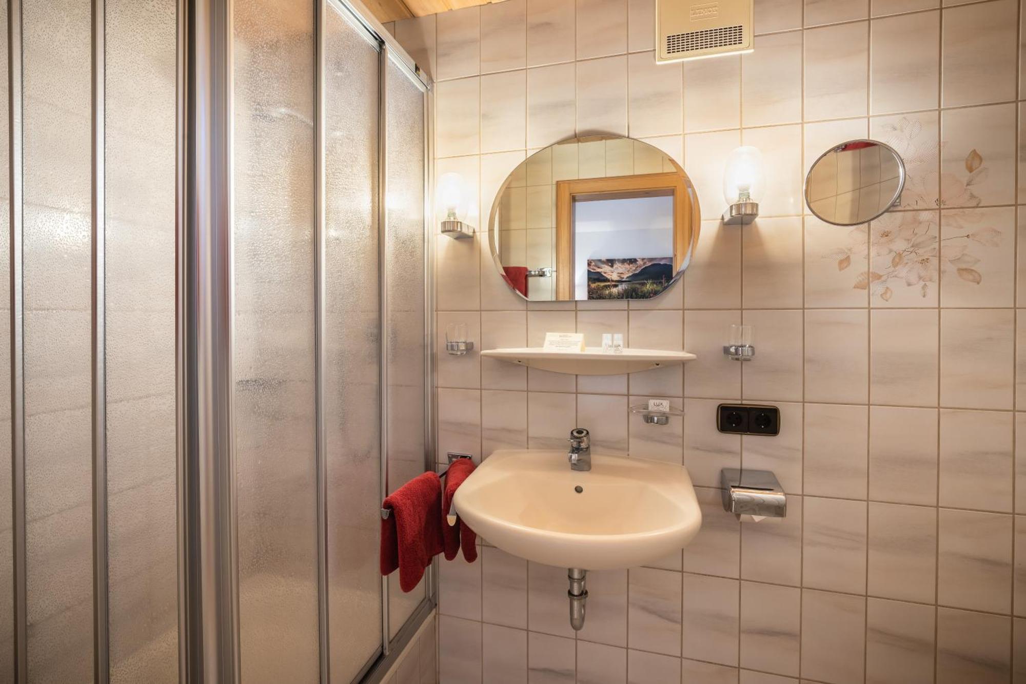 Hotel Steinberger Hof Inkl. Chiemgaukarte Ruhpolding Zewnętrze zdjęcie